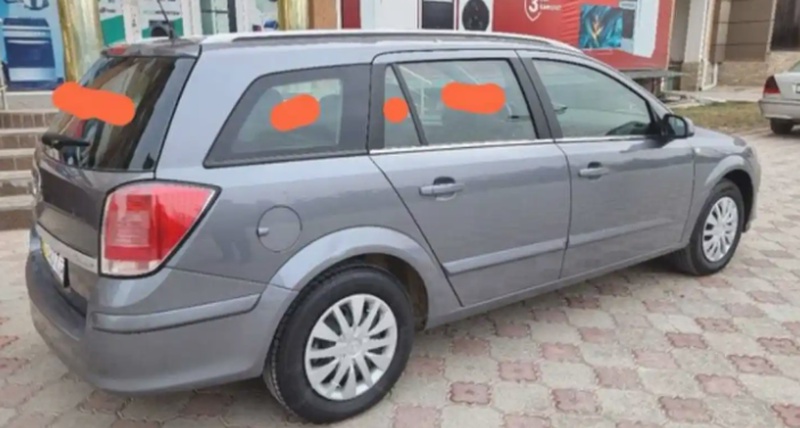 Стекло боковое от Opel Astra H